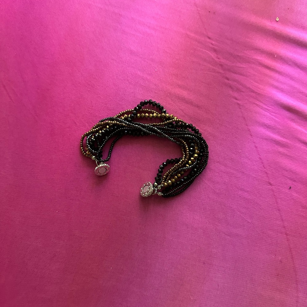 MULTICOLOR MAGNET BRACELET USED - Picture 2 of 2